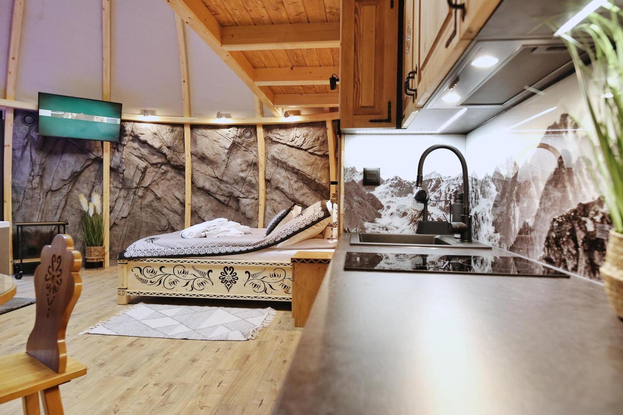 Tatry Mountain Glamp Z Jacuzzi Hotel Zakopane Ngoại thất bức ảnh