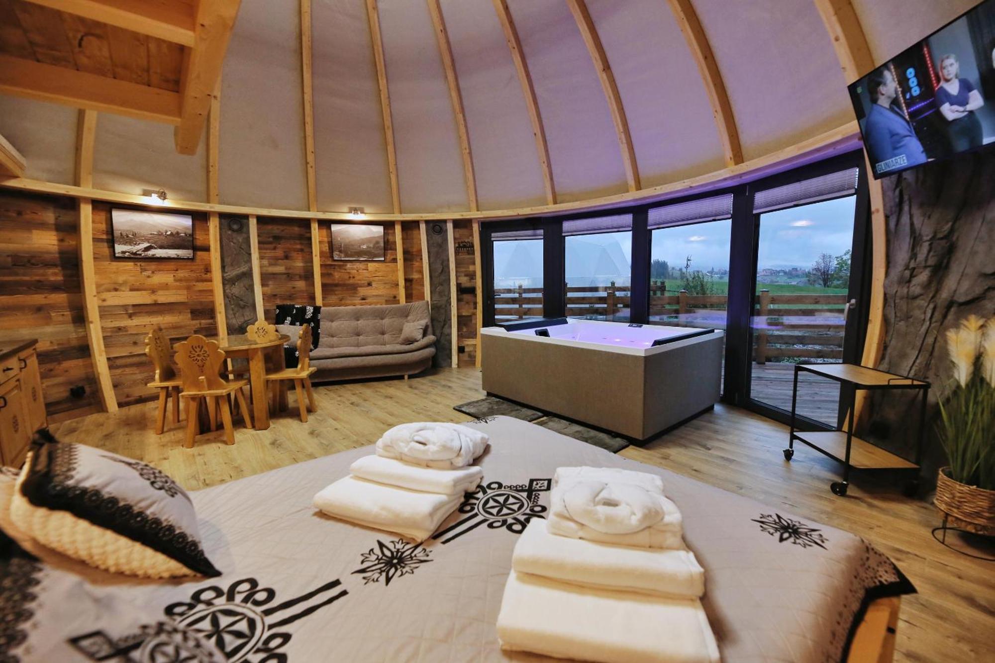 Tatry Mountain Glamp Z Jacuzzi Hotel Zakopane Ngoại thất bức ảnh