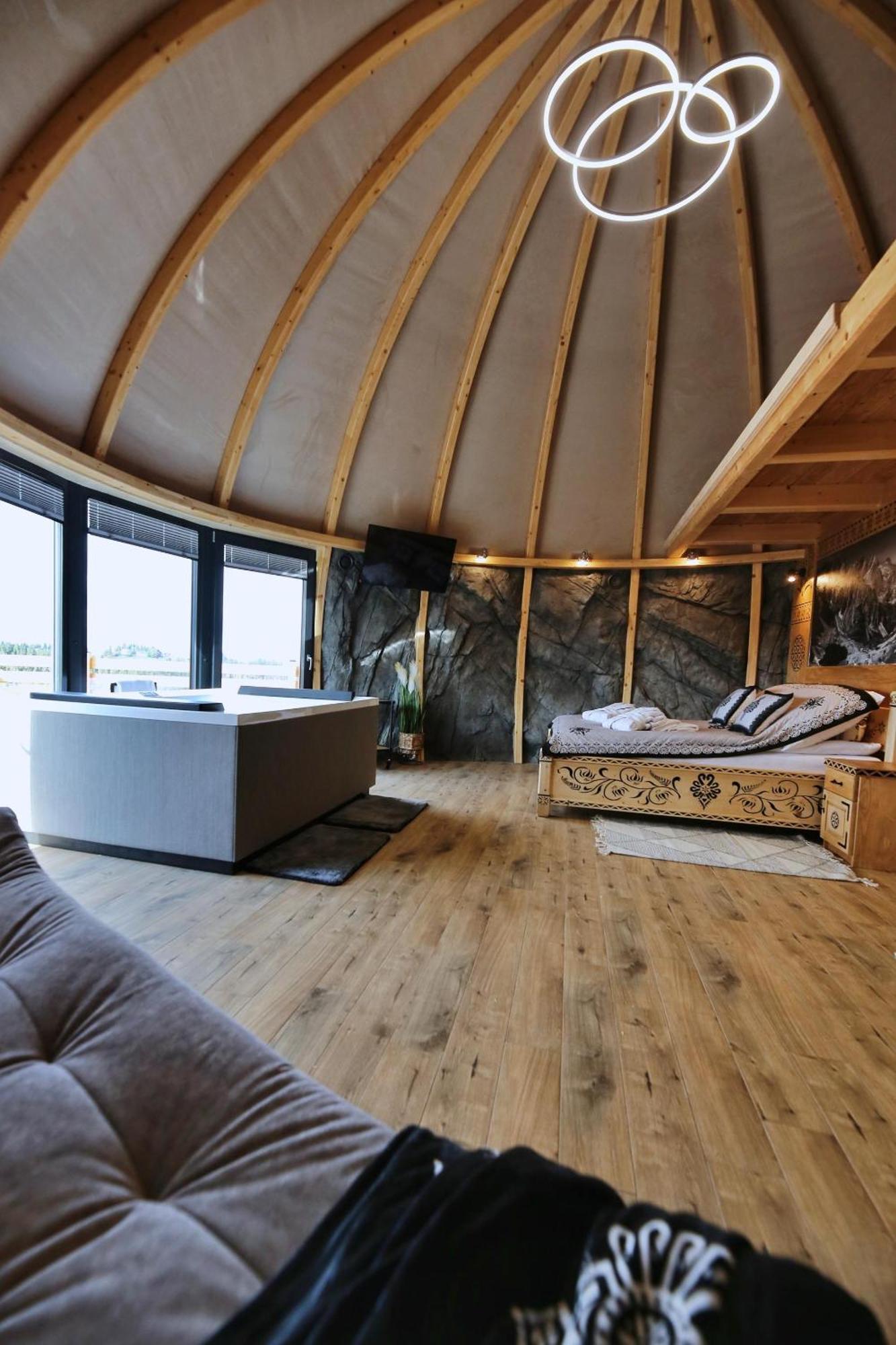 Tatry Mountain Glamp Z Jacuzzi Hotel Zakopane Ngoại thất bức ảnh