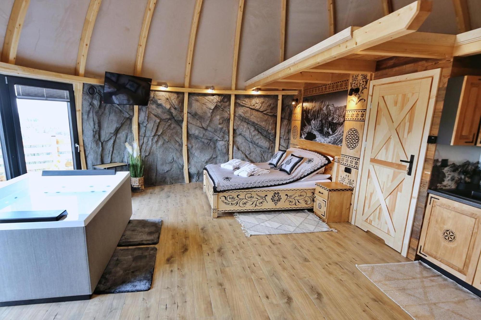 Tatry Mountain Glamp Z Jacuzzi Hotel Zakopane Ngoại thất bức ảnh