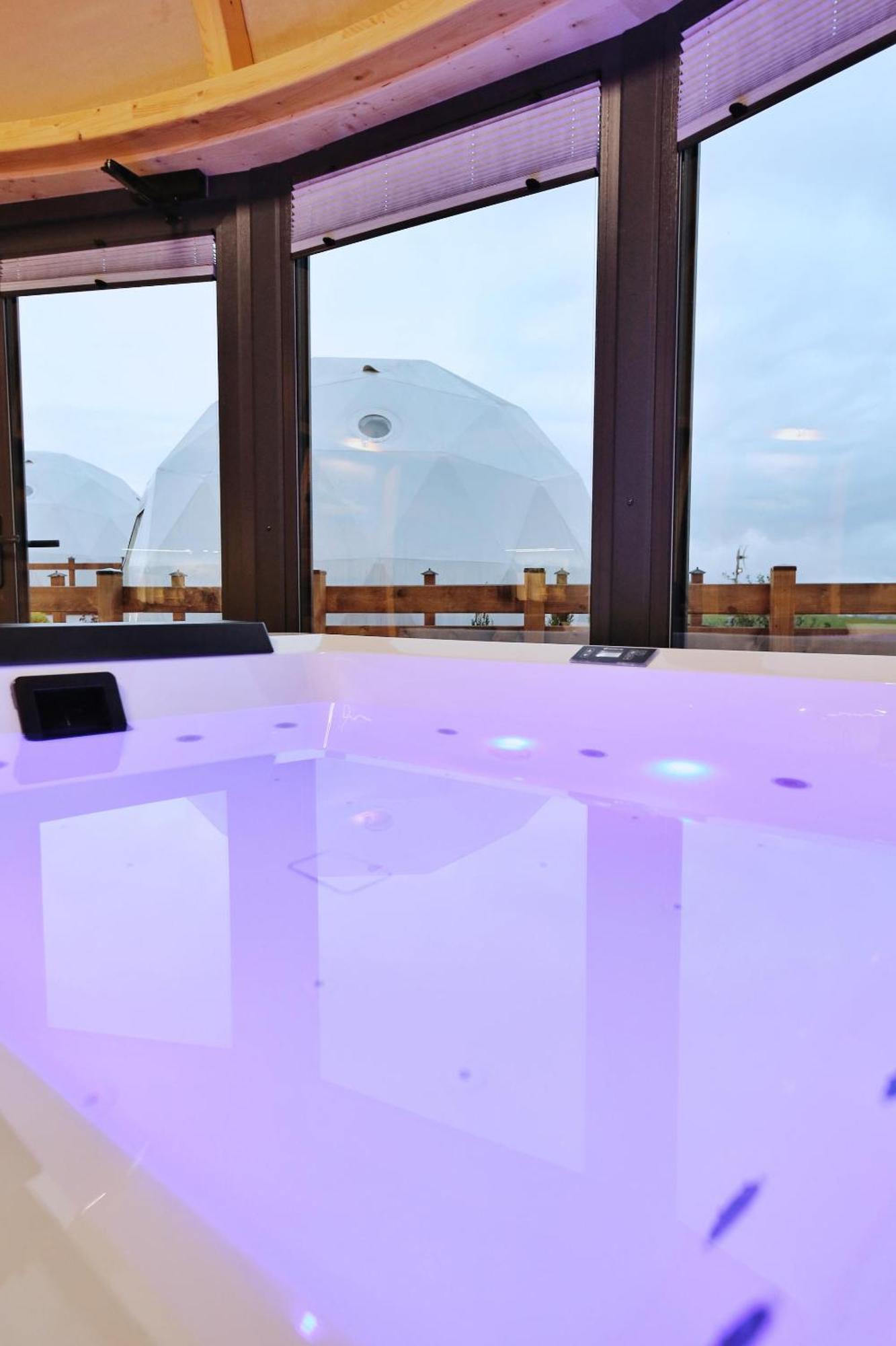 Tatry Mountain Glamp Z Jacuzzi Hotel Zakopane Ngoại thất bức ảnh
